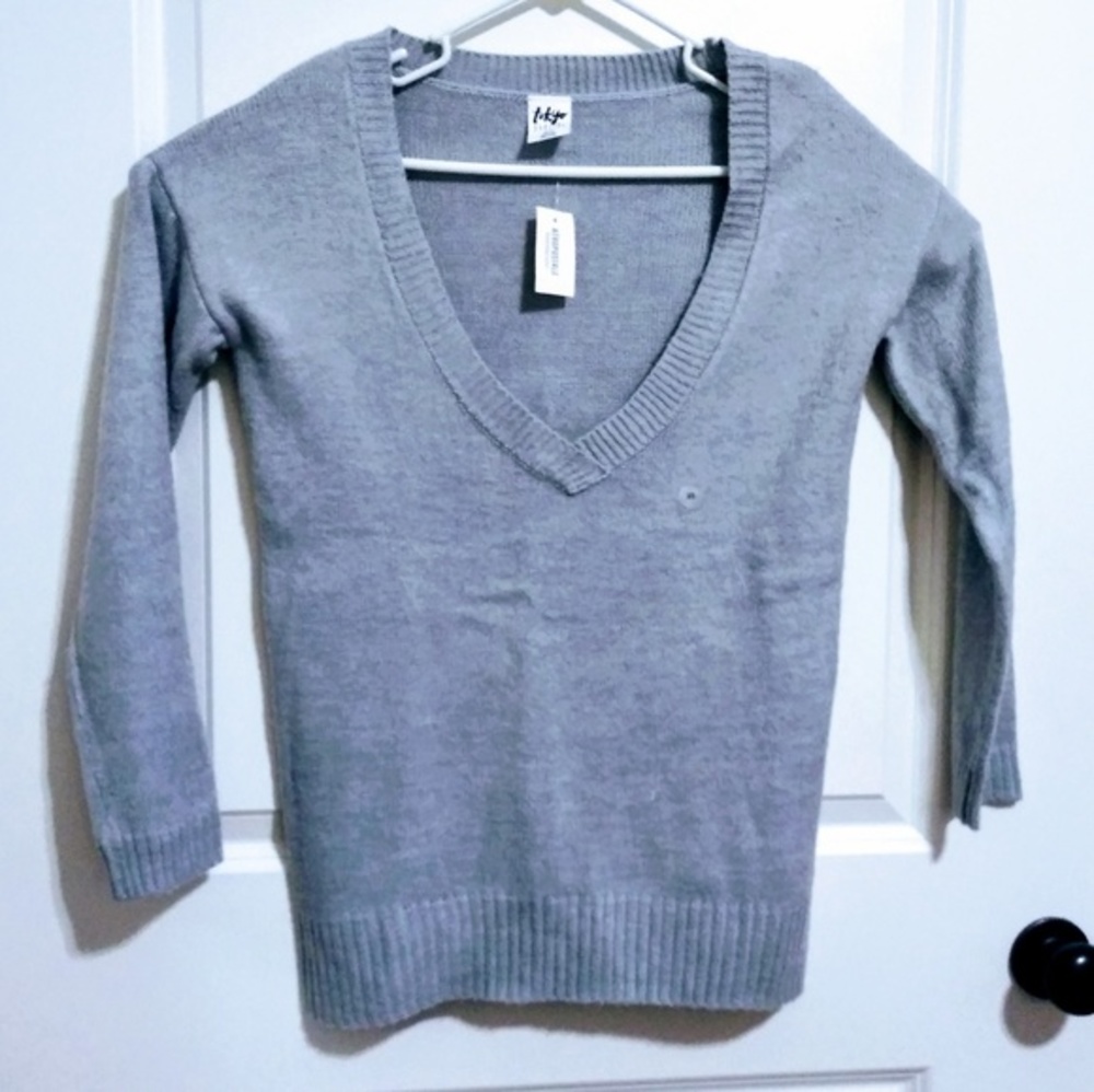 Tokyo Darling V-Neck Sweater Ed Sm